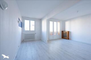  Appartement  vendre 4 pices 65 m
