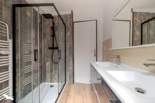  Immeuble  vendre 300 m