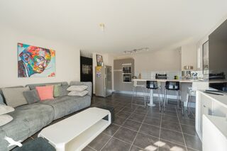  Appartement  vendre 4 pices 80 m