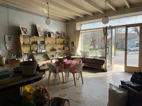   Maison de ville de 8 pices principales Maison - 8 pice(s) - 230 m