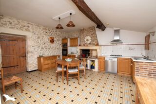  Maison  vendre 6 pices 184 m