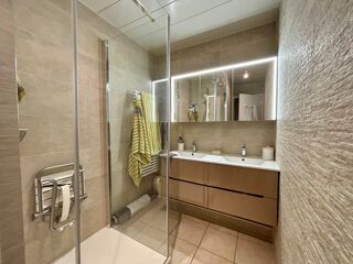  Appartement  vendre 4 pices 82 m