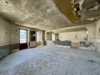  Maison  vendre 8 pices 201 m