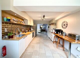  Maison  vendre 6 pices 215 m