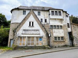  Immeuble  vendre 690 m