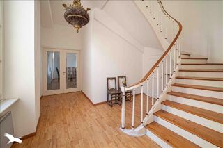  Appartement  vendre 7 pices 145 m