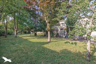  Maison  vendre 9 pices 316 m