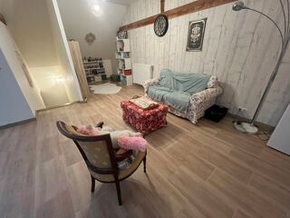  Maison  vendre 8 pices 251 m