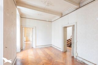  Maison  vendre 11 pices 346 m