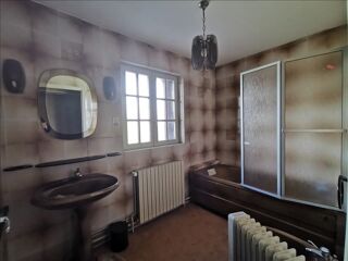  Maison  vendre 8 pices 229 m