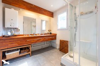  Maison  vendre 8 pices 217 m