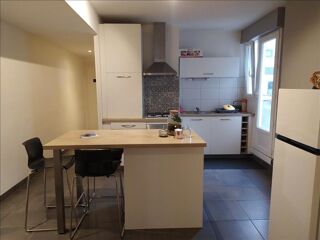  Appartement  vendre 2 pices 70 m