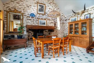  Maison  vendre 9 pices 270 m