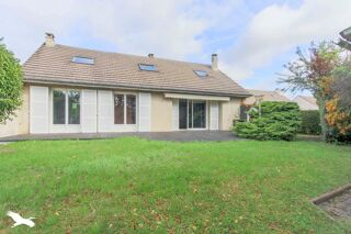  Maison  vendre 9 pices 142 m