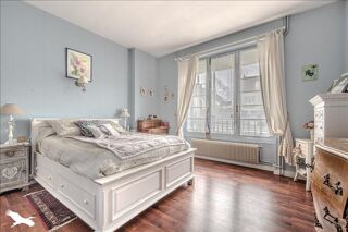  Maison  vendre 7 pices 215 m