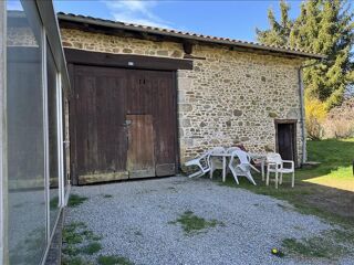  Maison  vendre 5 pices 99 m