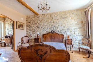  Maison  vendre 8 pices 228 m