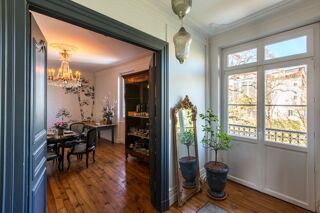  Maison  vendre 11 pices 427 m