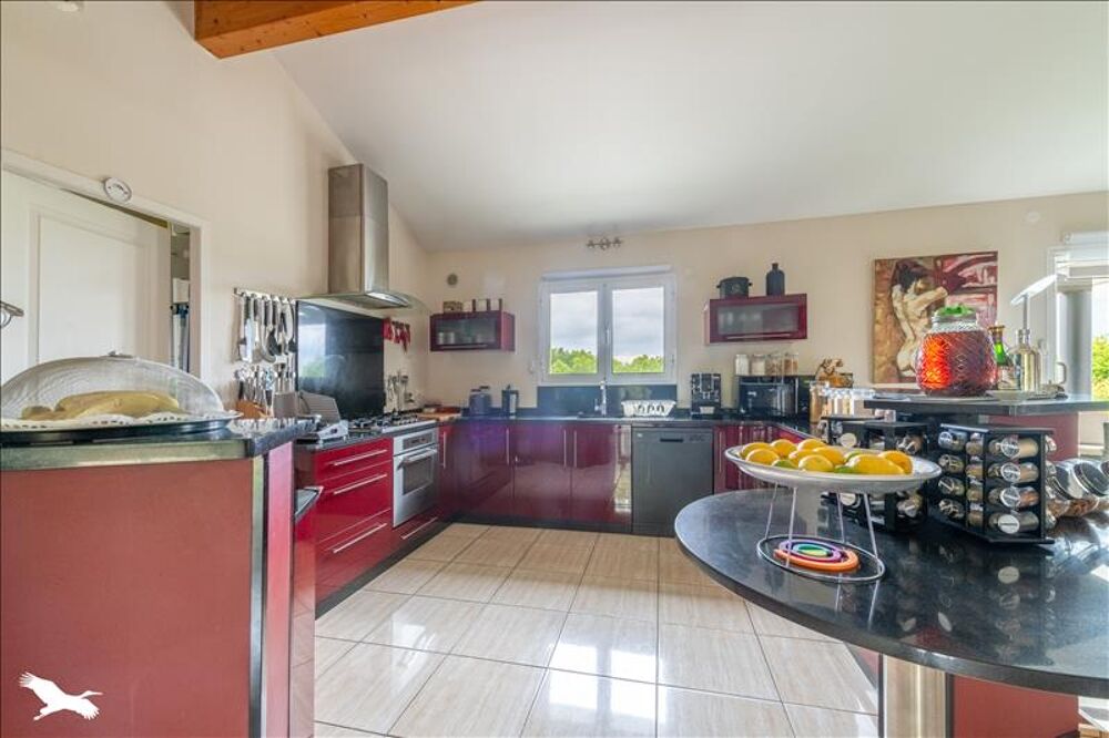  vendre  Maison Camblanes-et-Meynac (33360)