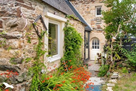   Maison en pierre de 6 pices principales Maison - 6 pice(s) - 77 m