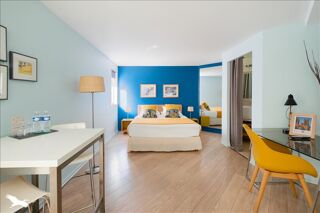  Maison  vendre 9 pices 271 m