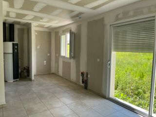  Maison  vendre 4 pices 90 m