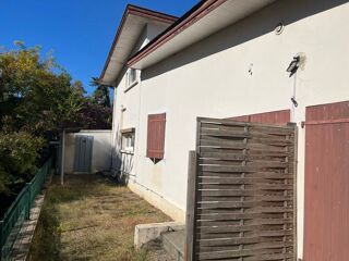  Immeuble  vendre 200 m