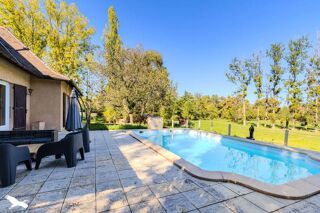  Maison  vendre 10 pices 256 m