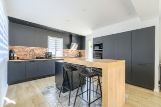  Maison  vendre 7 pices 174 m