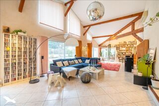  Maison  vendre 7 pices 265 m