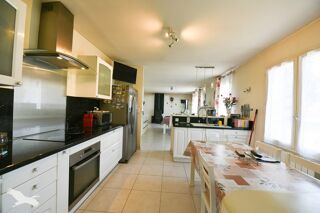  Maison  vendre 5 pices 123 m