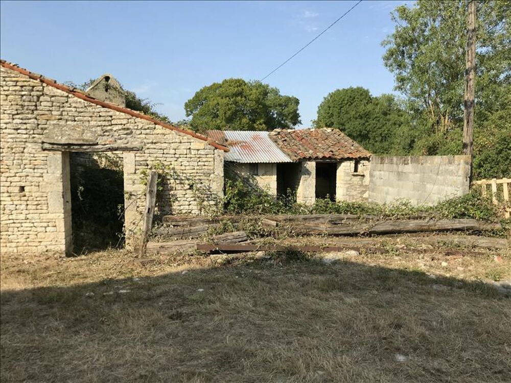 Vente Maison Maison en pierre de 2 pices principales Secondigne sur belle