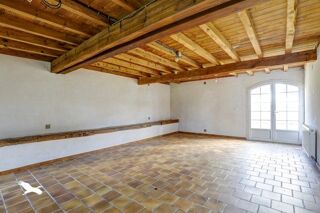  Maison  vendre 8 pices 326 m