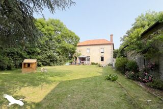 Maison  vendre 7 pices 274 m