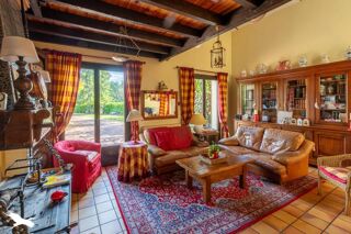  Maison  vendre 7 pices 194 m