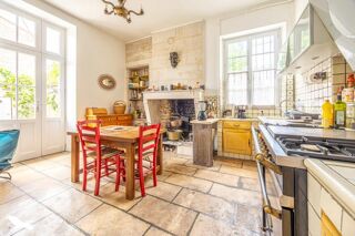  Maison  vendre 8 pices 241 m