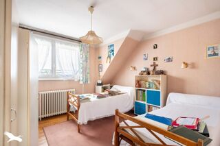  Maison  vendre 8 pices 135 m