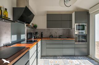  Maison  vendre 9 pices 138 m