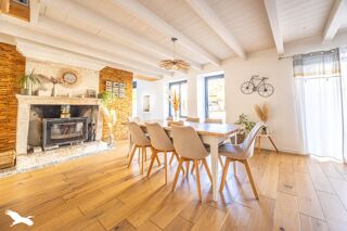  Maison  vendre 6 pices 219 m