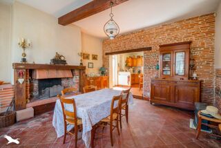  Maison  vendre 5 pices 225 m