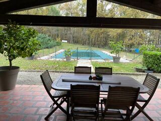  Maison  vendre 8 pices 166 m