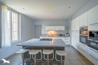  Maison  vendre 8 pices 249 m