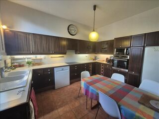  Appartement  vendre 8 pices 194 m