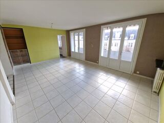  Appartement  vendre 4 pices 77 m