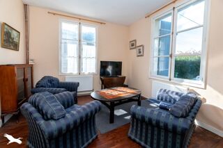  Maison  vendre 8 pices 212 m