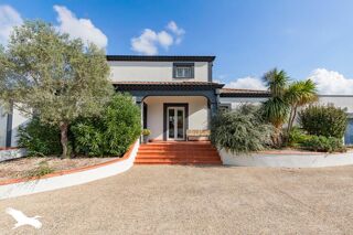  Maison  vendre 9 pices 194 m