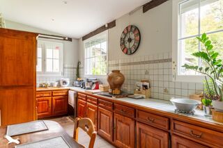  Maison  vendre 10 pices 230 m