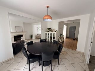  Maison  vendre 6 pices 163 m