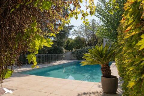   Traditionnelle de 7 pi�ces principales Maison - 7 pi�ce(s) - 222 m�