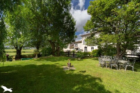   Domaine de 8 pices principales Maison - 8 pice(s) - 227 m